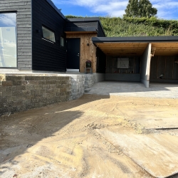 Belægning af ny indkørsel